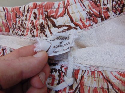 sws63	1940-50's	Vintage Shaheen"s of Hawaii Tapa print Swim Cotton Shorts	$60 	Waist 30/38in.  Length 13 1/2in. - Image 6