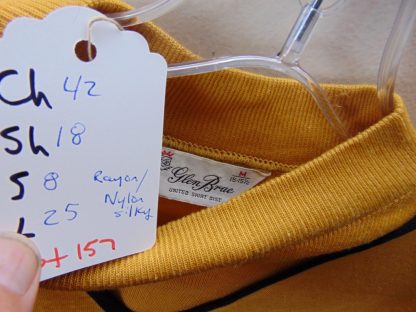 pt157	1960's	Silky acrylic Hipster Jazzy two tone Vintage Shirt Chest 42in.	$30 - Image 2