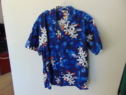 s67h185	1960's	Kamehameha cotton vintage Hawaiian shirt Chest size 52 inches XL	$40