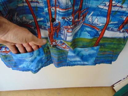 s67h195	1960's	cotton vintage sweet Harbor border print  Hawaiian shirt Chest size 44 inches 	$50 - Image 4