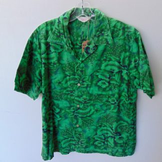 s67h198	1960's	Brent Green Floral cotton vintage Hawaiian shirt Chest size 48 inches 	$20