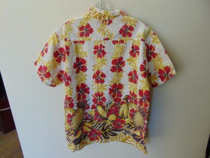 s67h200	1960's	Tropical Fruit Border Print cotton vintage Hawaiian shirt Chest size 46 inches 	$40 - Image 2