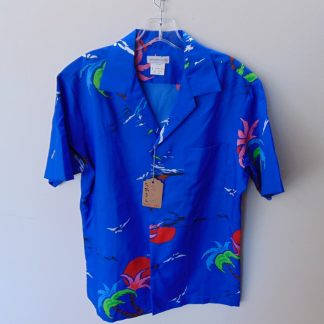 s67h212	1970's	Liberty House polester Abstract vintage Hawaiian shirt Chest size 42 inches 	$20