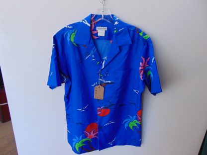 s67h212	1970's	Liberty House polester Abstract vintage Hawaiian shirt Chest size 42 inches 	$20