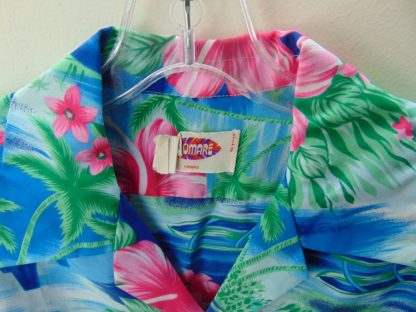 s67h215	1970's	polyester Island Theme vintage Hawaiian shirt Chest size 41 inches 	$20 - Image 4