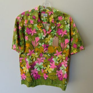 s67h222	1960's	Flower Power Andrade heavy cotton vintage Hawaiian shirt Chest size 44 inches 	$40