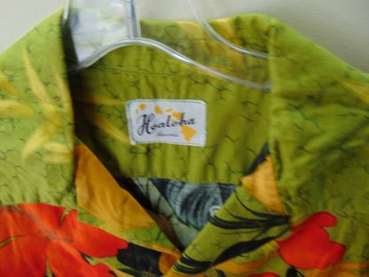 s67h229	1960's	Hoaloha Floral border cotton vintage Hawaiian shirt Chest size 45 inches 	$40 - Image 4