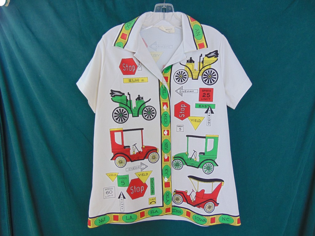 ww104 1970's Vintage Womens Old Cars Shirt polyester chest size 42in. $30