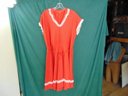 ww39	1970's	Vintage Womens Pokadot Belted Polyester dress with lace trim dress	$30