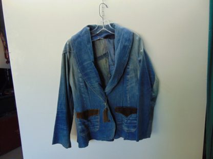 ww56	1970's	Vintage Womens Hippy Patch Denim Jacket with cool Leather n Hand embroidery 	$60 - Image 2