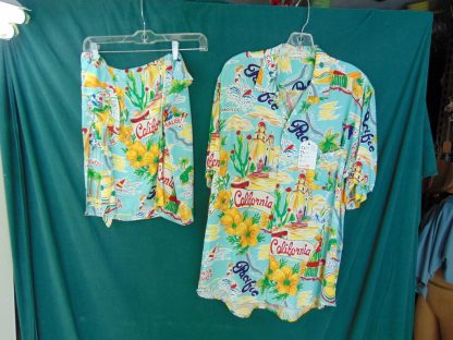 ww89		Reproduction of Vintage Womens Hawaiian style Shirt and Wrap Rayon chest size 44in.	$60