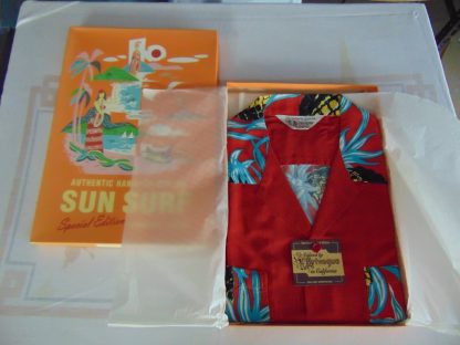 su172	Sun Surf/ Toyo Enterprise/ Japanese Repro Vintage  Rayon Hawaiian Shirt Chest 46 inches L Sp. Edition	$340 - Image 2
